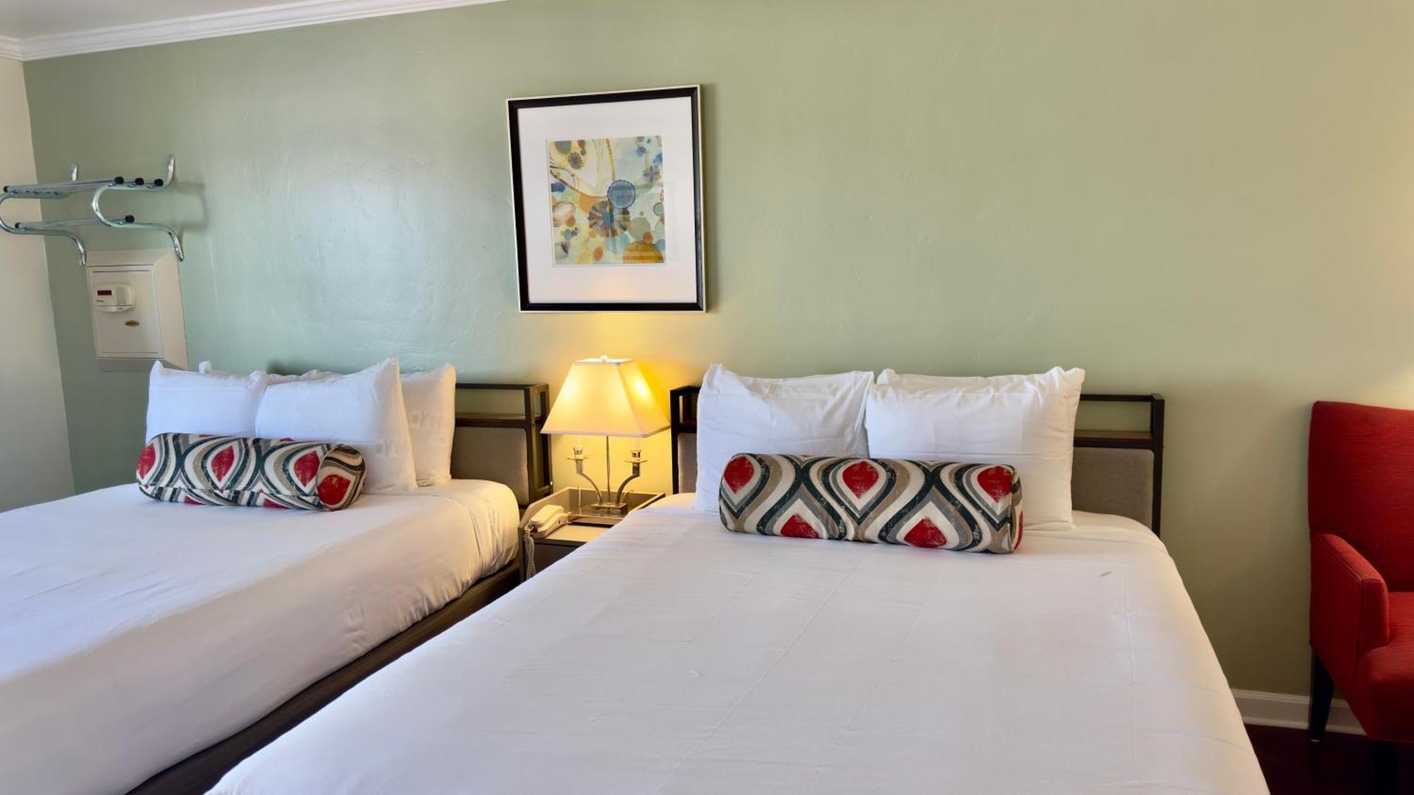 ألاميدا Marina Village Inn المظهر الخارجي الصورة