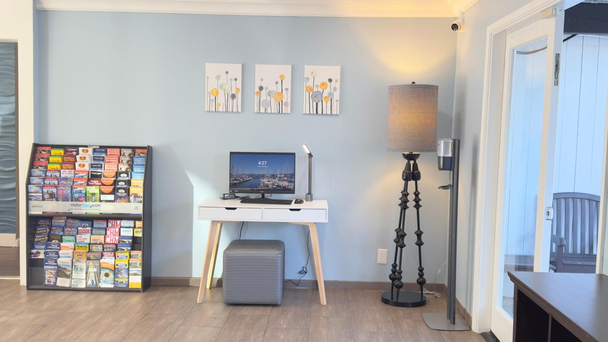ألاميدا Marina Village Inn المظهر الخارجي الصورة